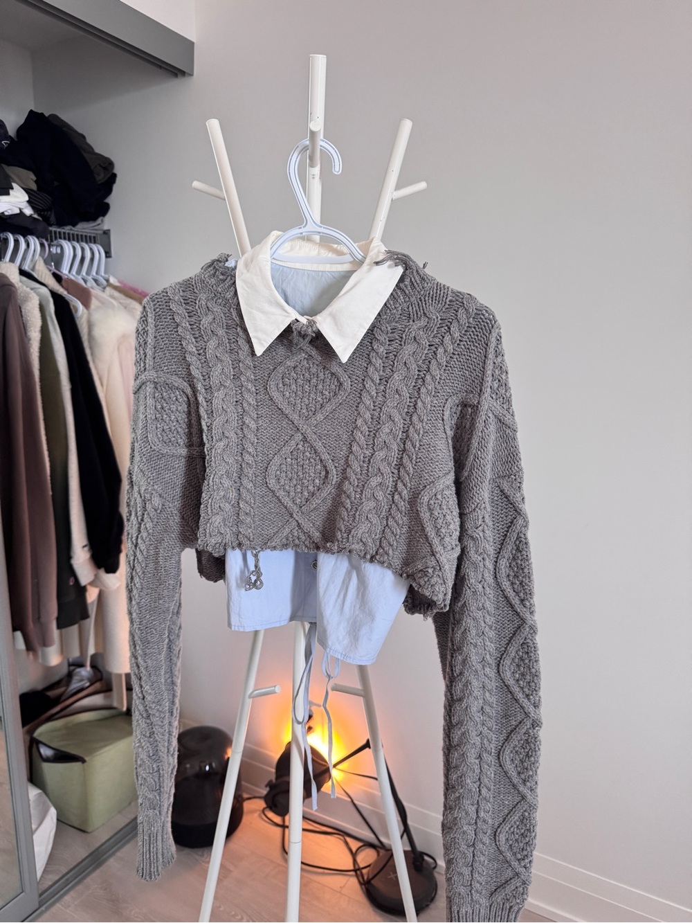 Gray Cable Knit Cropped Sweater with Shirt Collar Layer